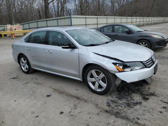 2013 Volkswagen Passat Se - Фото 4