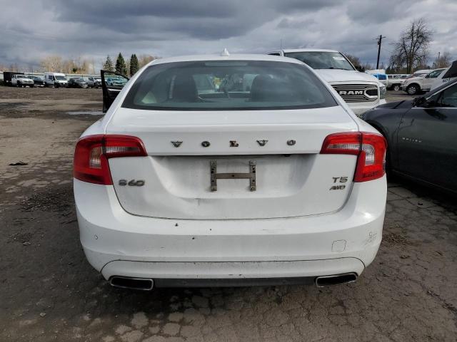2015 Volvo S60 Platinum - Фото 6