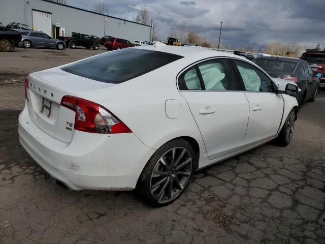 2015 Volvo S60 Platinum - Фото 3