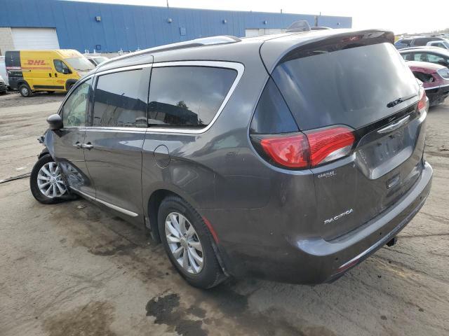 2018 Chrysler Pacifica Touring L - Фото 2