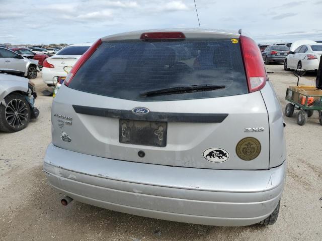 2005 Ford Focus Zx3 - Фото 6