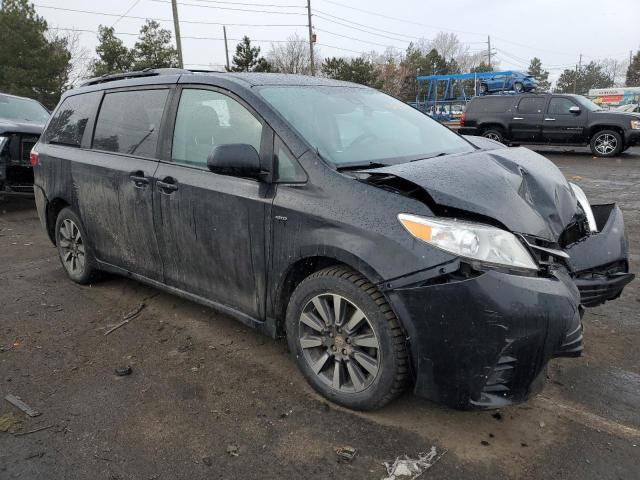 2018 Toyota Sienna Le - Фото 4
