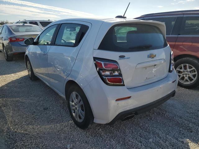 2020 Chevrolet Sonic - Фото 2