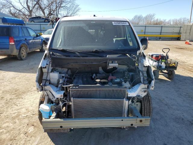 2017 Nissan Nv200 2.5S - Фото 5