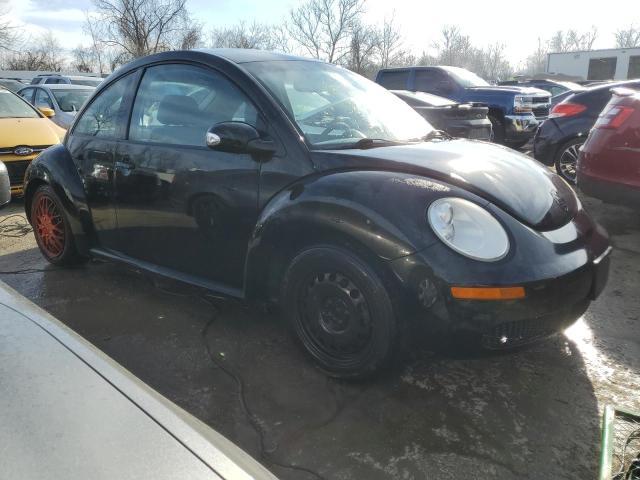2010 Volkswagen New Beetle - Фото 4