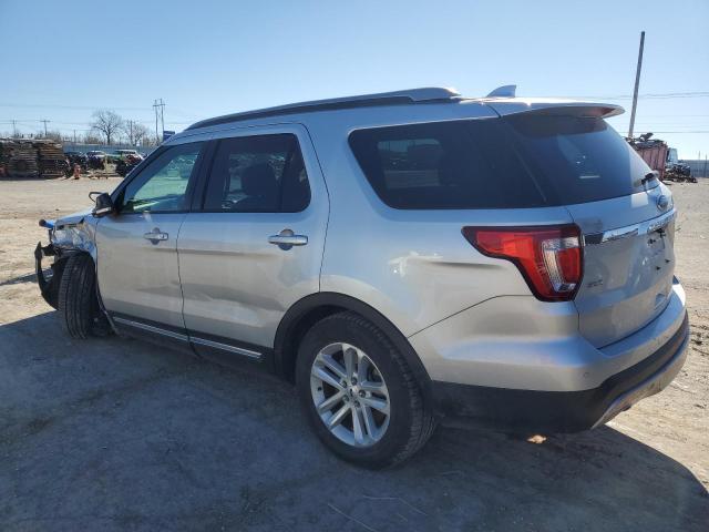 2016 Ford Explorer Xlt - Фото 2
