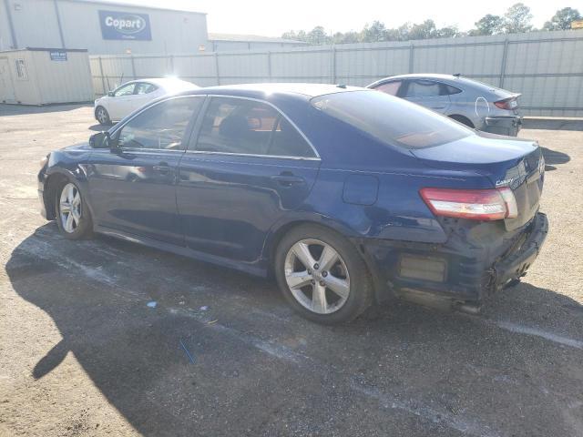 2011 Toyota Camry Base - Фото 2