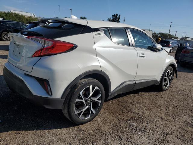 2018 Toyota C-Hr Xle - Image 3