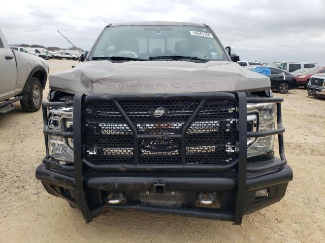 2022 Ford F250 Super Duty - Фото 5