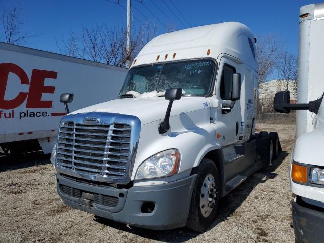2016 Freightliner Cascadia 125 - Фото 2