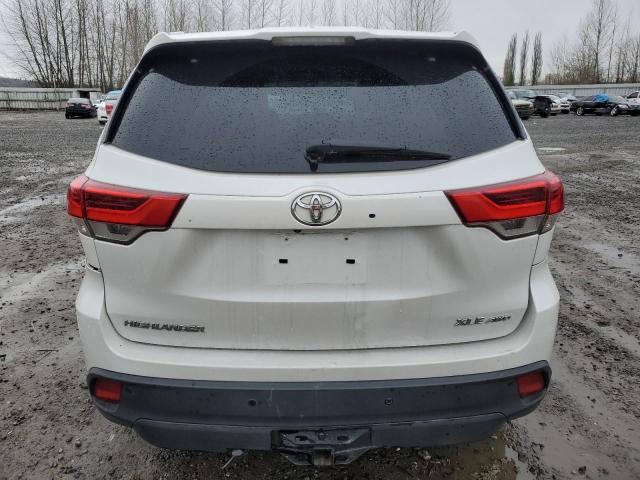 2018 Toyota Highlander Se - Фото 6