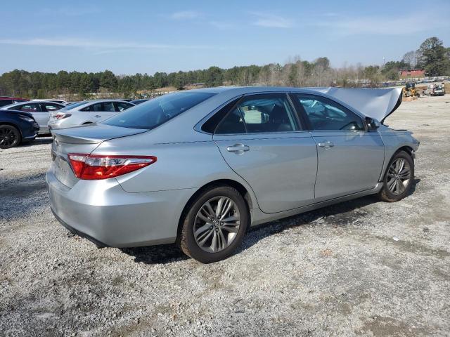 2016 Toyota Camry Le - Фото 3