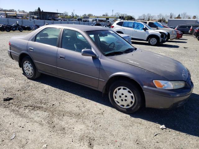 1998 Toyota Camry Ce - Фото 4
