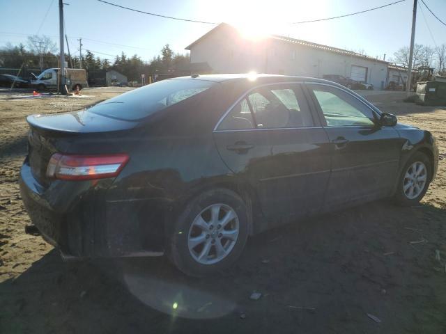 2010 Toyota Camry Base - Фото 3