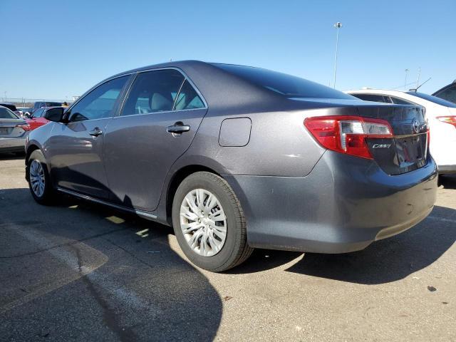 2013 Toyota Camry L - Фото 2