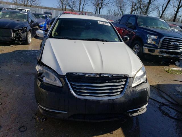 2012 Chrysler 200 Touring - Фото 5