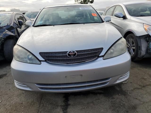 2002 Toyota Camry Le - Фото 5