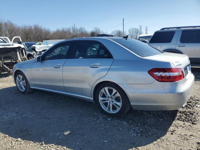 2010 Mercedes-Benz E 550 4Matic - Фото 2