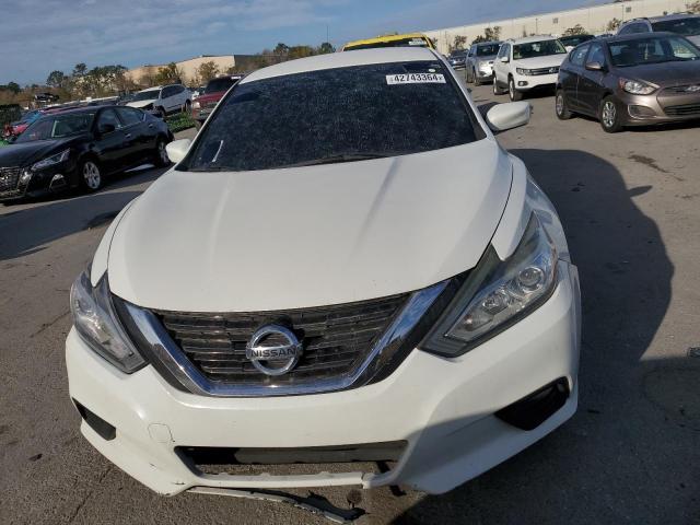 2016 Nissan Altima 2.5 - Фото 5