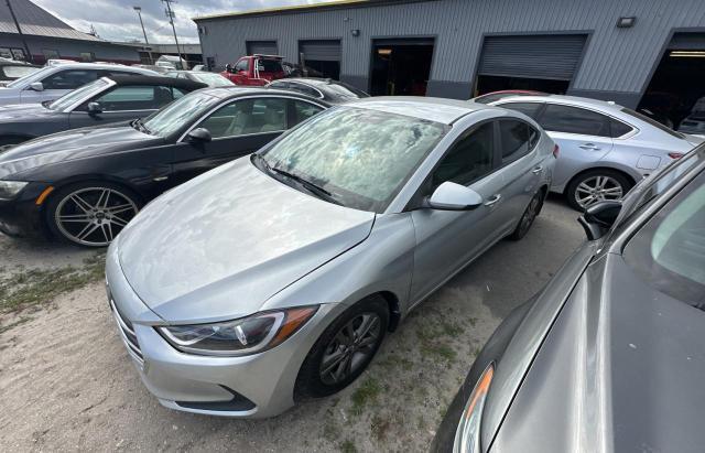 2018 Hyundai Elantra Sel - Фото 2