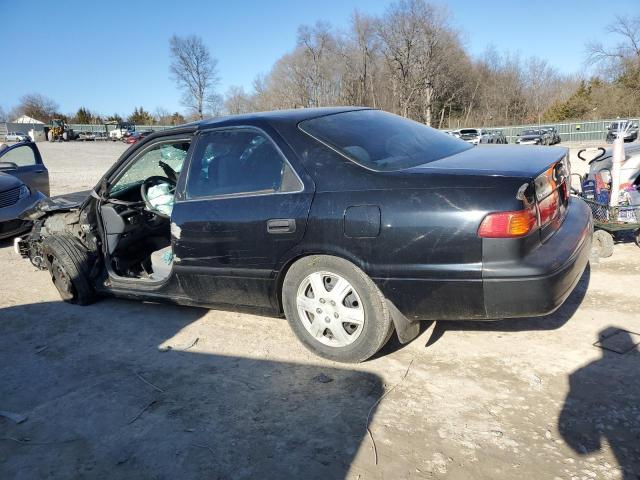 2001 Toyota Camry Ce - Фото 2