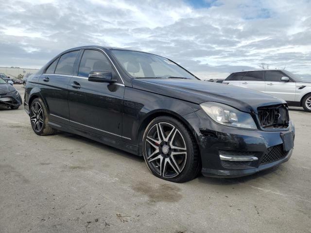2013 Mercedes-Benz C 300 4Matic - Image 4
