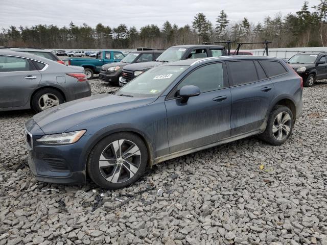 2020 Volvo V60 Cross Country T5 Momentum