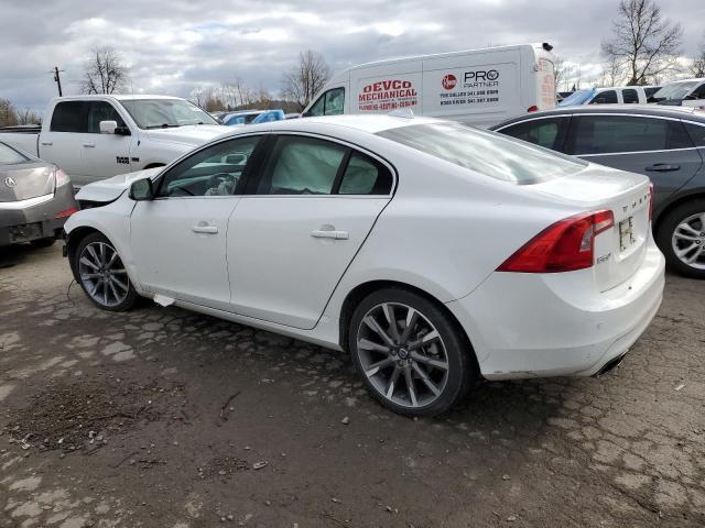 2015 Volvo S60 Platinum - Фото 2