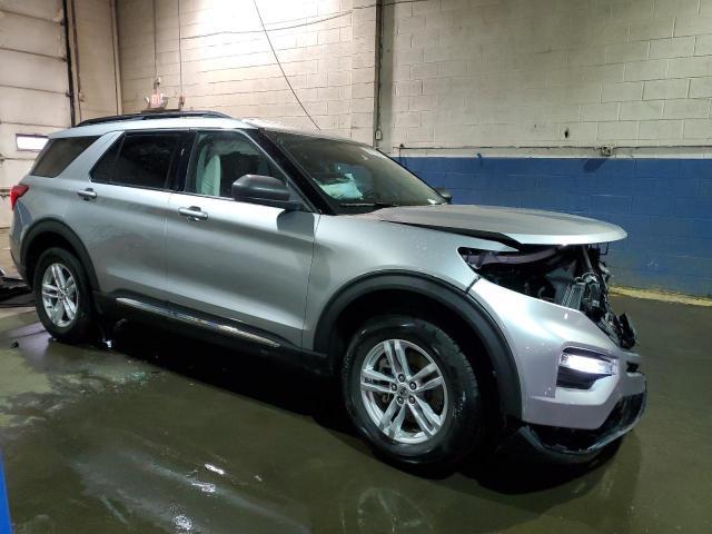 2022 Ford Explorer Xlt - Фото 4