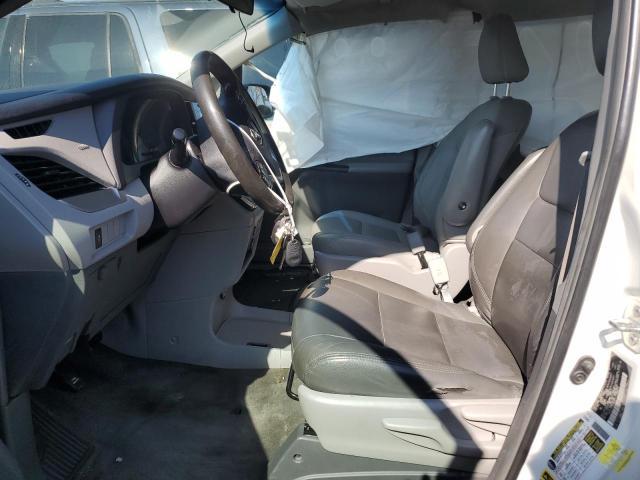2017 Toyota Sienna - Фото 7