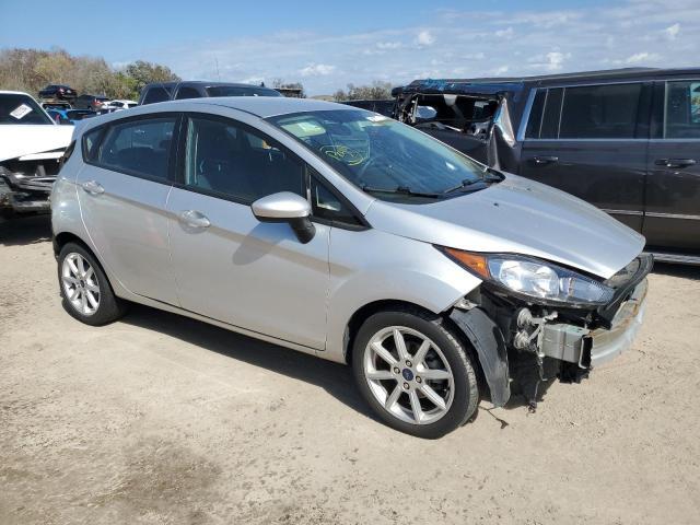 2019 Ford Fiesta Se - Фото 4