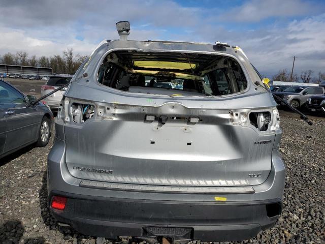 2019 Toyota Highlander Hybrid - Image 6