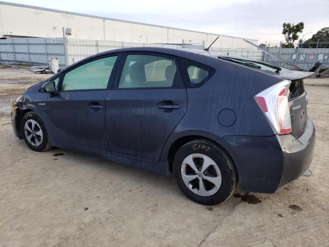 2013 Toyota Prius - Image 2