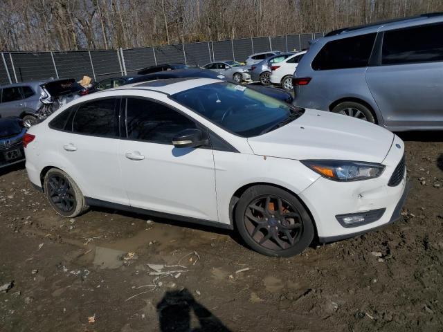 2015 Ford Focus Se - Фото 4