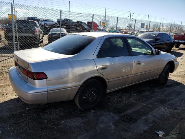 1998 Toyota Camry Ce - Фото 3