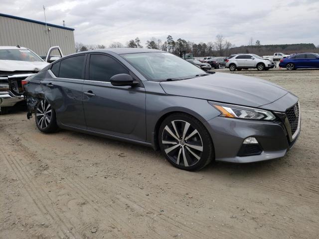 2020 Nissan Altima Sr - Фото 4