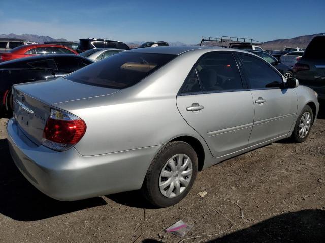 2005 Toyota Camry Le - Фото 3