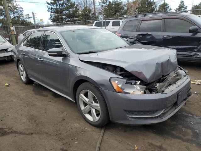 2014 Volkswagen Passat S - Фото 4