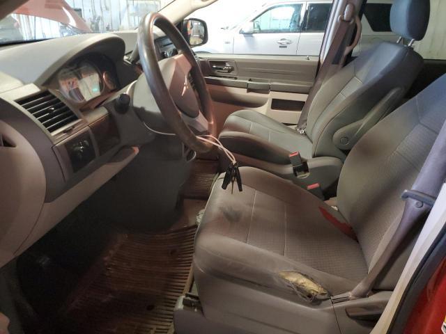 2010 Chrysler Town & Country Lx - Фото 7