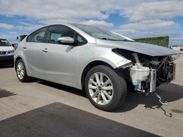 2017 Kia Forte Lx - Фото 4