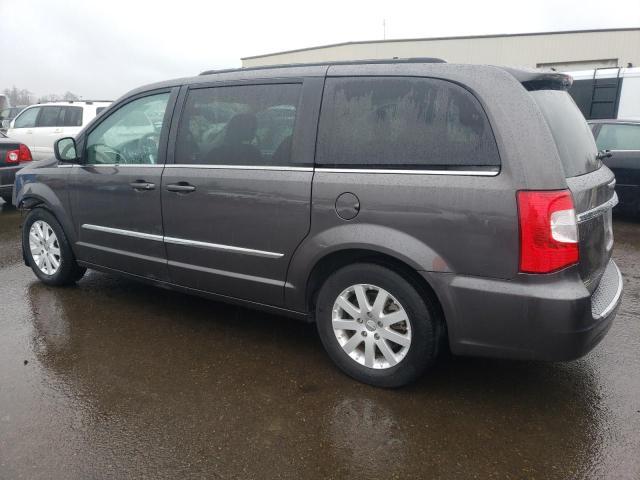 2015 Chrysler Town & Country Touring - Фото 2