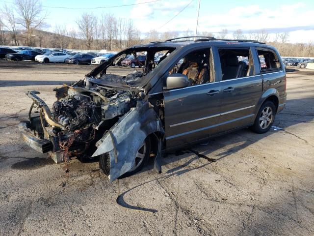 2010 Chrysler Town & Country Touring