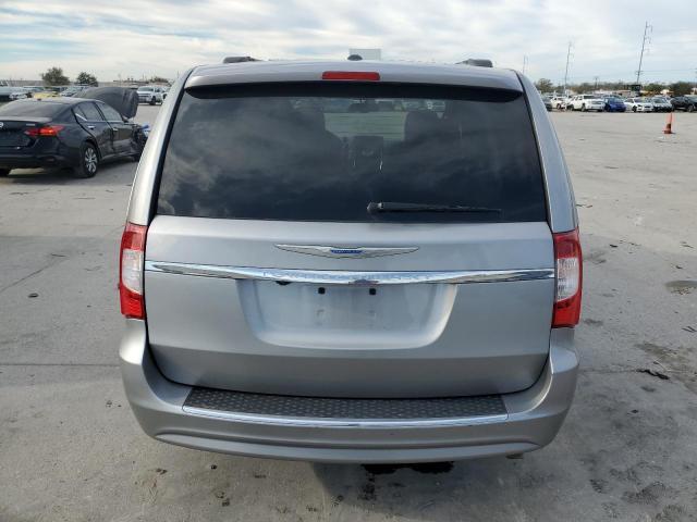 2015 Chrysler Town & Country Touring - Фото 6