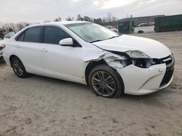 2017 Toyota Camry Se - Фото 4