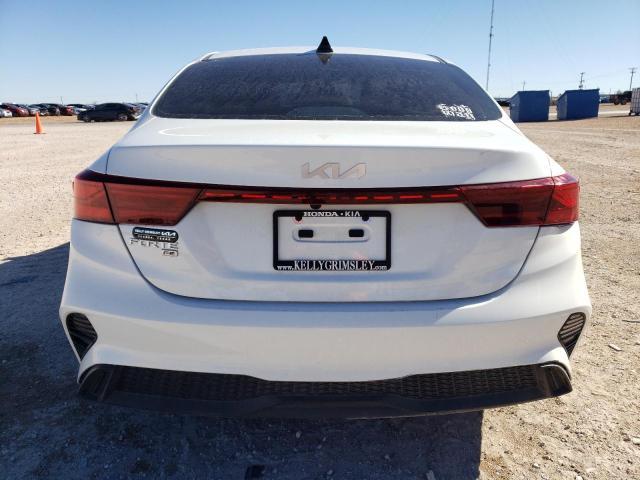 2024 Kia Forte Lx - Image 6