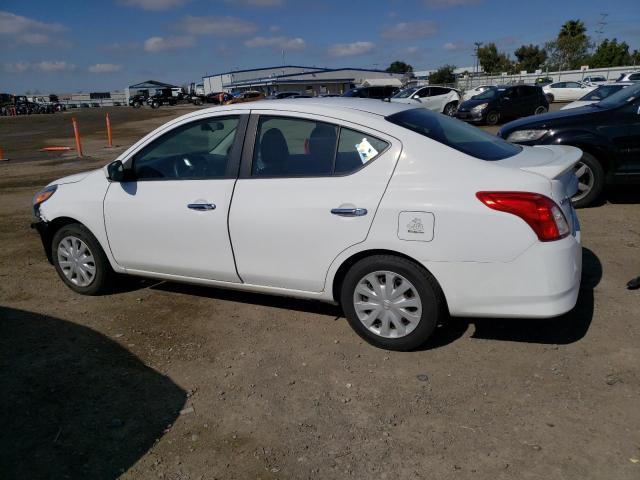 2015 Nissan Versa S - Фото 2