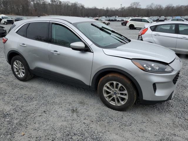 2020 Ford Escape Se - Фото 4