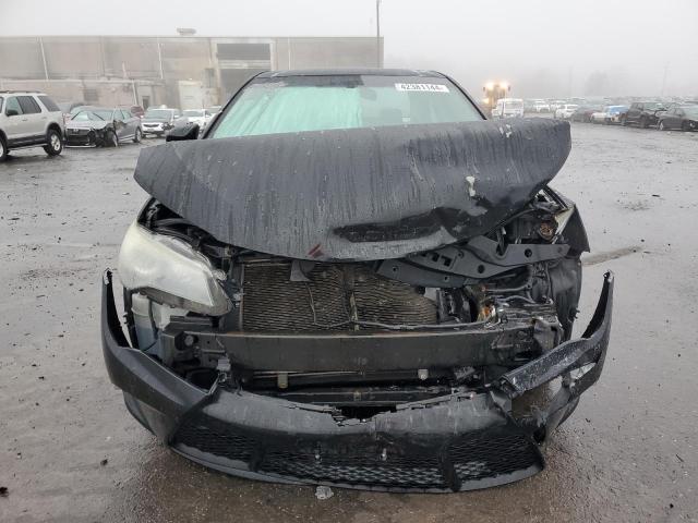 2016 Toyota Camry Le - Фото 5