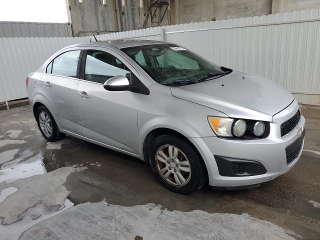2014 Chevrolet Sonic Lt - Фото 4
