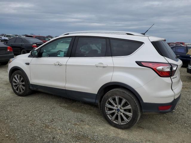 2017 Ford Escape Titanium - Фото 2